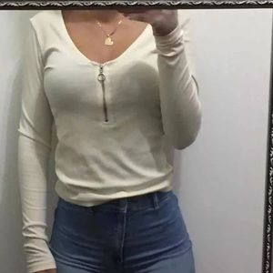 H&M xsmall cream top